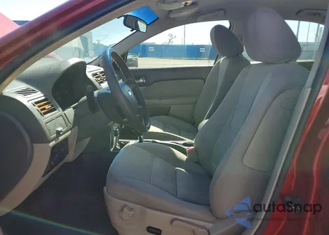 2010 Ford Fusion Se z USA, uszkodzony, nr VIN 3FAHP0HA0AR259445